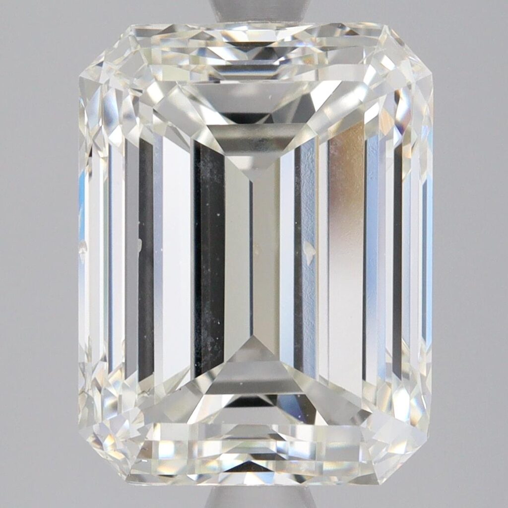 >3 Carat Emerald Cut Diamond – I SI1 – 3.02ct – 206521