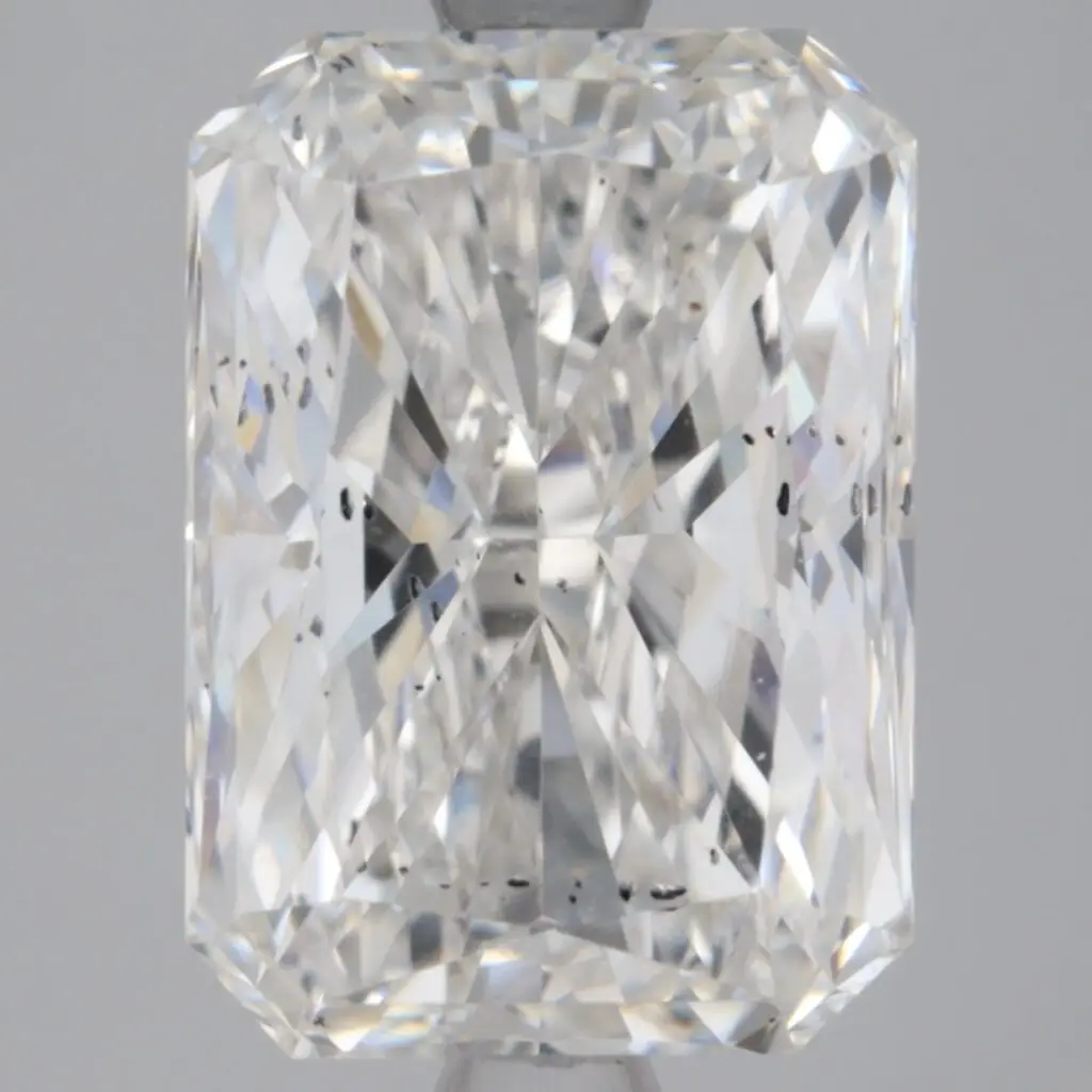 >3 Carat Radiant Cut Diamond – H SI2 – 2.92ct – 228010