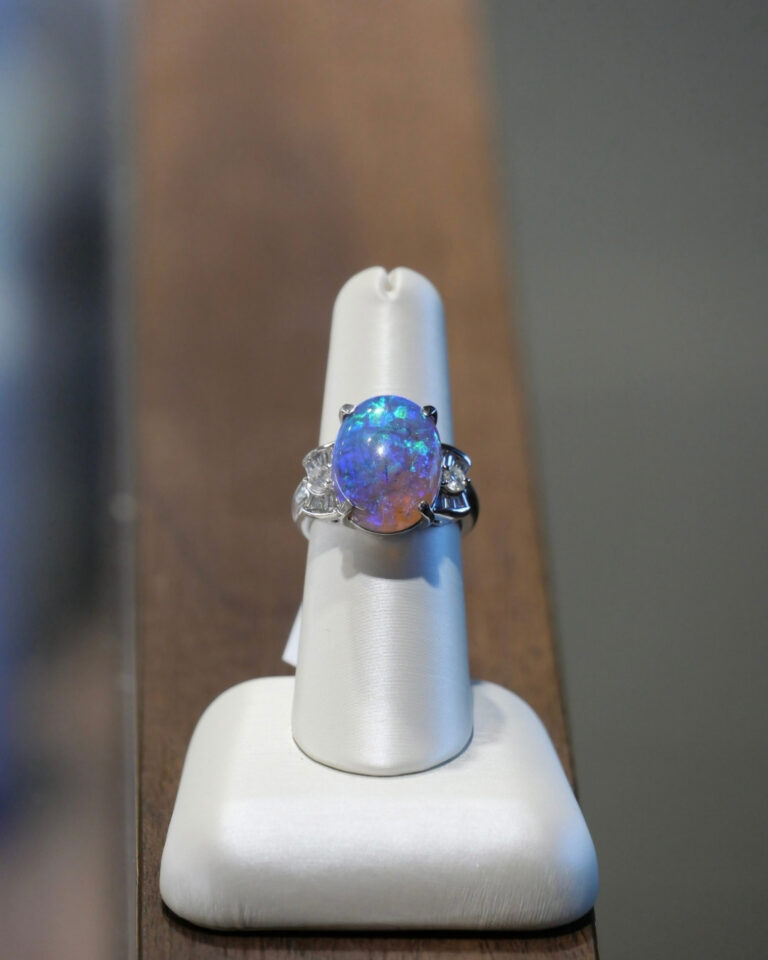 color stone ring